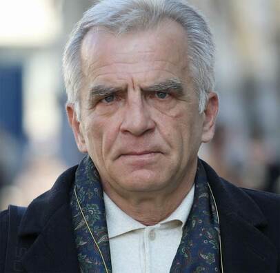 photo5474416589257421732.jpg photo5474416589257421732.jpg