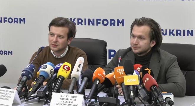 «Маша Калеснікава сапраўдны герой». Краўцоў і Раднянкоў распавялі пра падзеі пасля затрымання «Маша Калеснікава сапраўдны герой». Краўцоў і Раднянкоў распавялі пра падзеі пасля затрымання