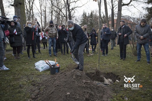 photo_2020_11_28_18_20_47__2_.jpg photo_2020_11_28_18_20_47__2_.jpg