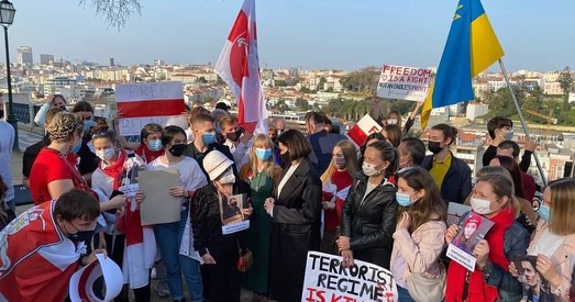 У Лісабоне адбыўся мітынг за вызваленне палітвязняў з удзелам Святланы Ціханоўскай