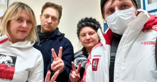 Беларусы Масквы выйшлі да амбасады Беларусі ў чарговы раз