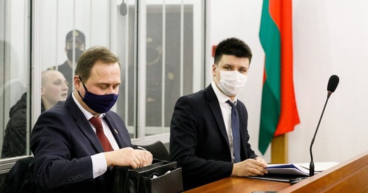 Яшчэ аднаго адваката пазбавілі ліцэнзіі — пра гэта ён даведаўся на судзе