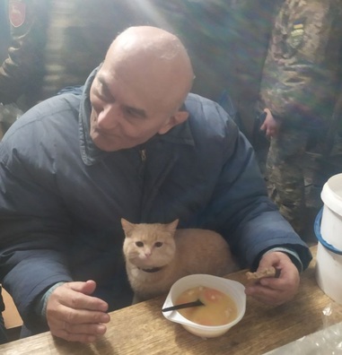 Зянон Пазняк у Бахмуце Зянон Пазняк у Бахмуце