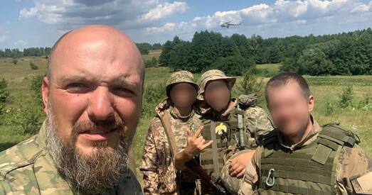 Байкер з Bad Uncles пайшоў на фронт, каб абараняць сваю зямлю