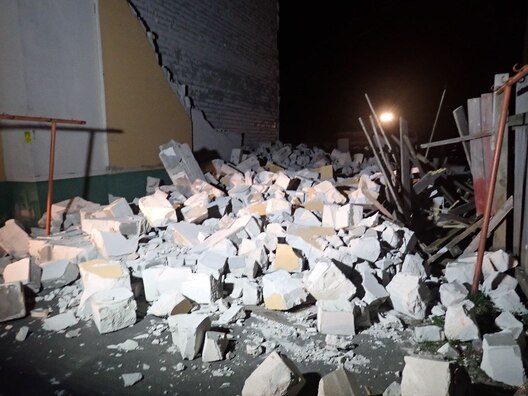 1/2 photo_2024_05_19_21_21_11.jpg