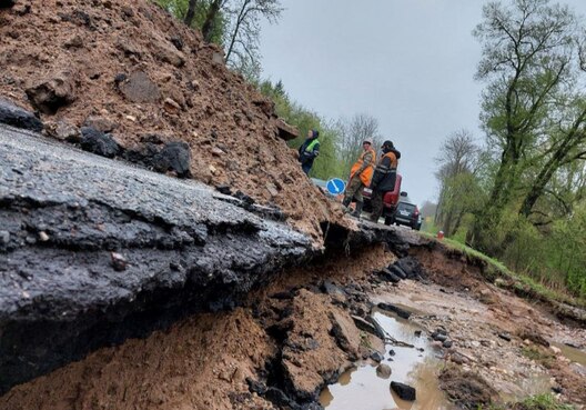 1/3 photo_2024_05_19_21_23_44.jpg