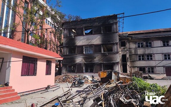 Непал пасля пратэстаў: фота, графіці і сляды «рэвалюцыі зумераў» у цэнтры Катманду