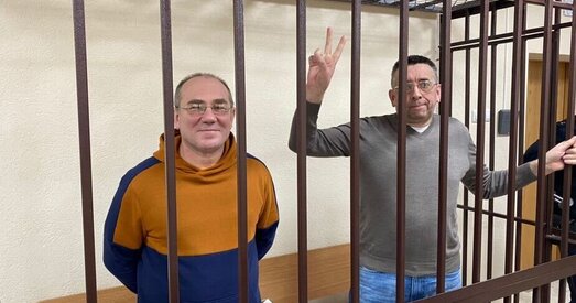 Пятрухін малюе Брэсцкую крэпасць, Кабанаў трэніруецца з майстрам спорту па шахматах: «Я не здаюся»