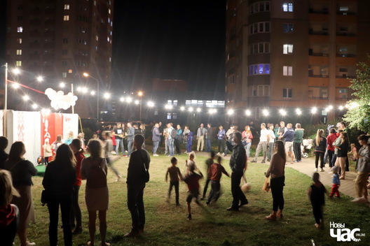 ploszcza_kalesnikavaj__1__logo_1.jpg ploszcza_kalesnikavaj__1__logo_1.jpg