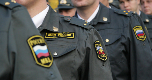 МУС Расіі прапануе караць за непавагу паліцыі ў інтэрнэце