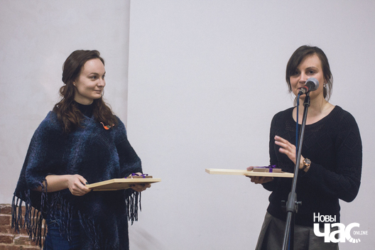 premija_debjut_2017__pavel_aksinovicz__14___sjuzanna_pauksztela_i_nadzeja_kim_logo.jpg premija_debjut_2017__pavel_aksinovicz__14___sjuzanna_pauksztela_i_nadzeja_kim_logo.jpg