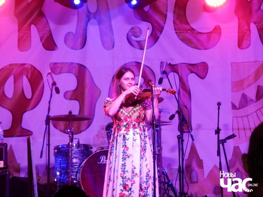 3/4 rakauski_fest_dzijana_seradzjuk__19__logo.jpg