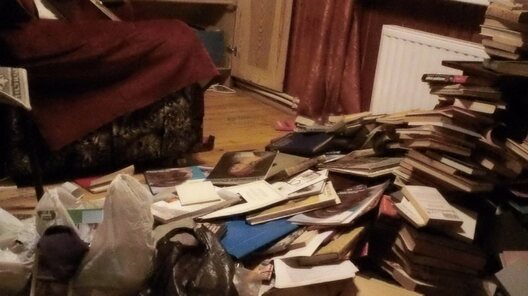 На здымку – адзін з пакояў пасля ператрусу На здымку – адзін з пакояў пасля ператрусу