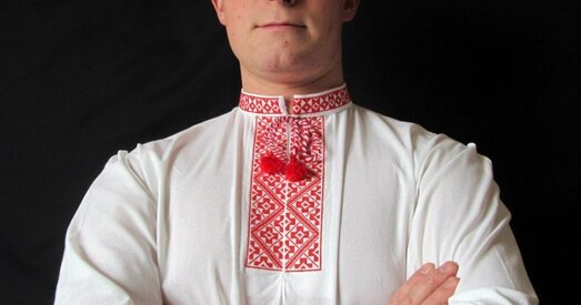 Затрыманы Андрэй Комлік вырабляў з жонкай вопратку ў нацыянальным стылі, яго ўзялі, калі выносіў смецце