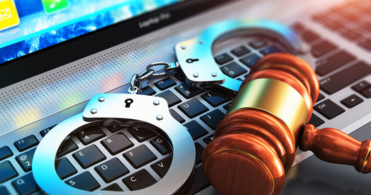 Адміністрацыйны пераслед за «распаўсюд экстрэмізму» ў графіках і лічбах