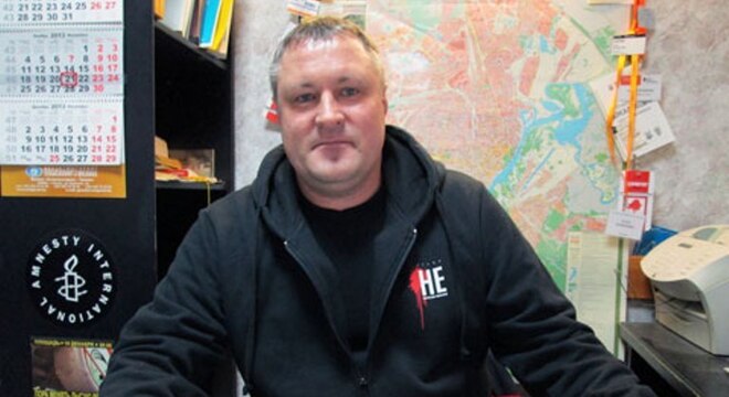 Леанід Судаленка з-за кратаў: «Застаюся з галоўным — сваім сумленнем і праўдай» Леанід Судаленка з-за кратаў: «Застаюся з галоўным — сваім сумленнем і праўдай»