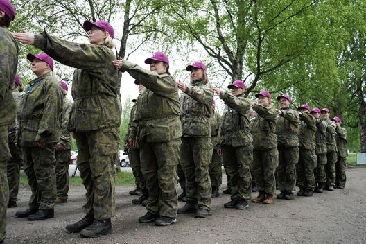 Фінскія жанчыны навучаюцца самаабароне. Фота: «Reuters» Фінскія жанчыны навучаюцца самаабароне. Фота: «Reuters»