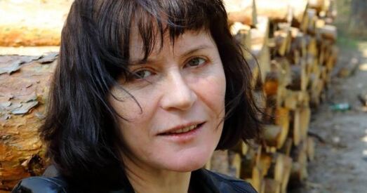 Святлана Курс: «З Беларусі ўжо два гады даносіцца хруст касцей»