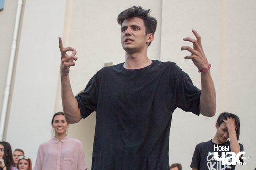 4/10 tancy_peshahodka_3_logo.jpg