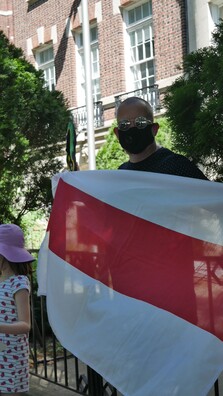 2/4 tarakan6_logo.jpg