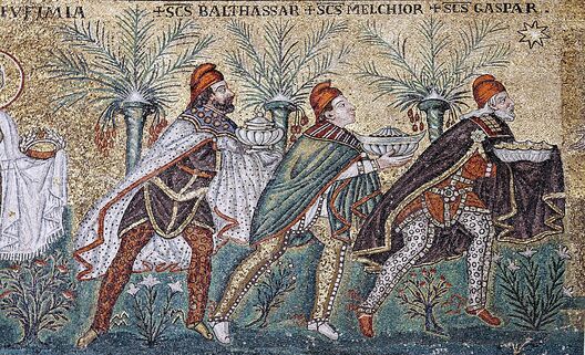 three_magi_mosaic___sant_apollinare_nuovo___ravenna_2016.jpg three_magi_mosaic___sant_apollinare_nuovo___ravenna_2016.jpg