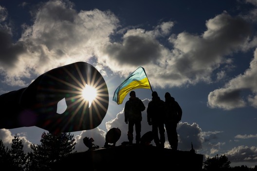 ukraina_scjah_harmata.jpg ukraina_scjah_harmata.jpg