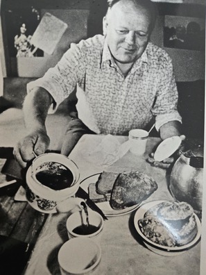 Станіслаў Шушкевіч, 1990 год Станіслаў Шушкевіч, 1990 год