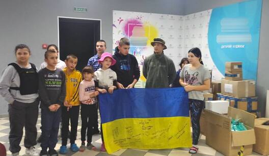 Валанцёры «Сустрэчы» ў дзіцячым доме Валанцёры «Сустрэчы» ў дзіцячым доме