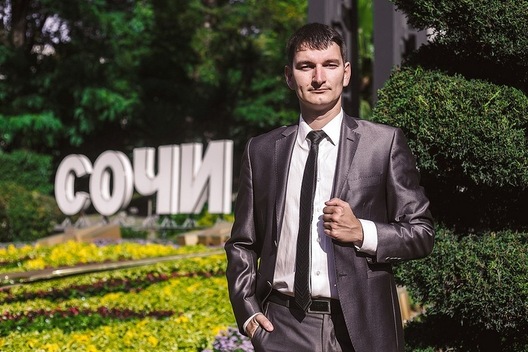 Аляксандр Валаў Аляксандр Валаў