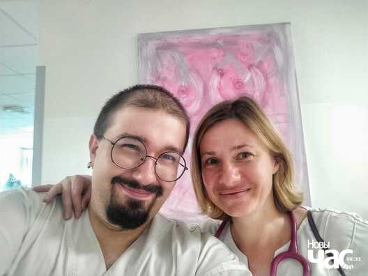 Віктар Лагацкі з калегай Надзеяй Петроўскай. Віктар Лагацкі з калегай Надзеяй Петроўскай.