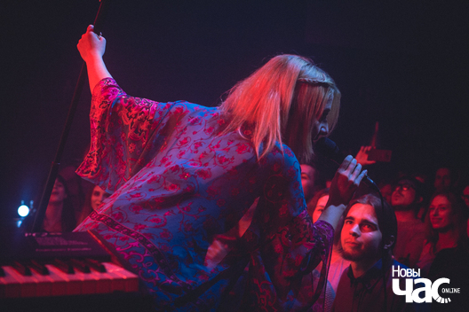 8/13 vivienne_mort__pavel_aksinovicz____6__logo.jpg