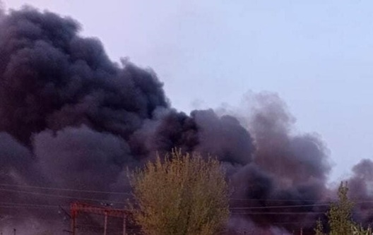 Дым пасля выбуху ў Кіраваградскай вобласці. Фота: сацсеткі Дым пасля выбуху ў Кіраваградскай вобласці. Фота: сацсеткі