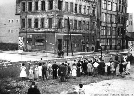 www.dailysoft.com__berlinwall_xgra_b682ccb577e6314da051f09e67616f96.jpeg www.dailysoft.com__berlinwall_xgra_b682ccb577e6314da051f09e67616f96.jpeg