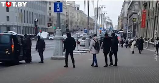 «Маю дачку проста выкралі сярод белага дня»