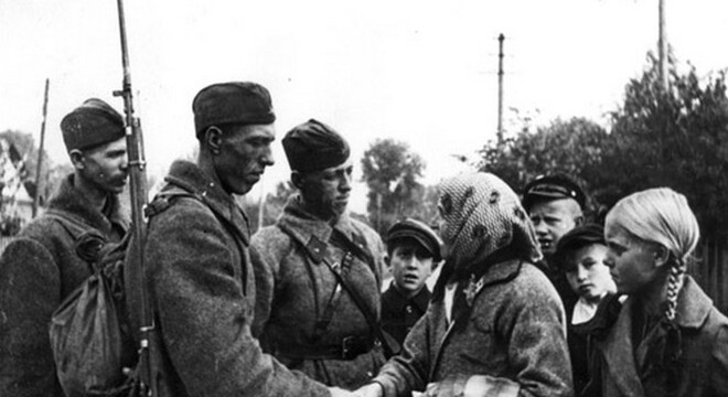 Прачнуцца ў СССР Прачнуцца ў СССР