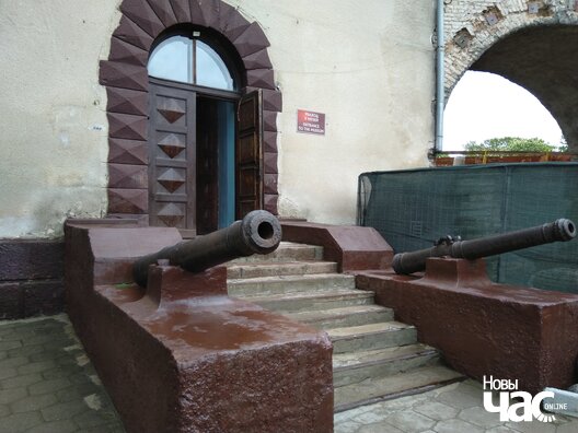 3/6 zamak_hrodna_4_logo.jpg