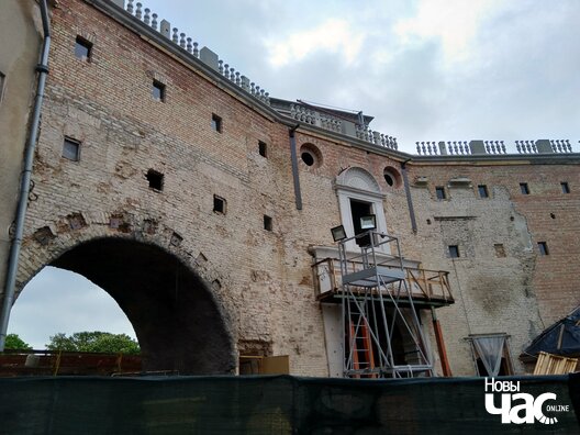 4/6 zamak_hrodna_5_logo.jpg