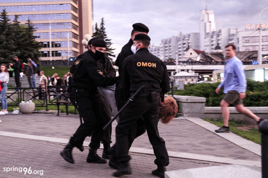 Затрыманні 14 ліпеня на Нямізе. Фота: spring96.org Затрыманні 14 ліпеня на Нямізе. Фота: spring96.org