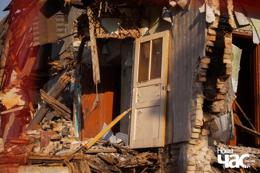 7/8 zrujnavany_budynak_na_padolnaj_48__9__logo.jpg