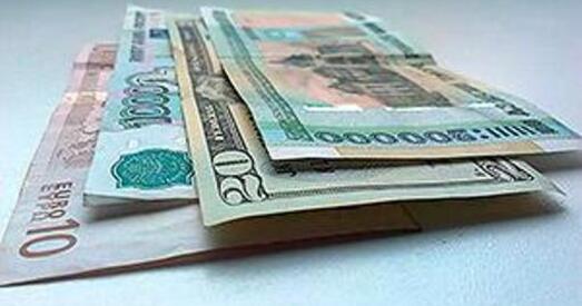 Нацбанк: Перацяканне рублёвых укладаў насельніцтва ў валютныя ў чэрвені-ліпені было чаканым