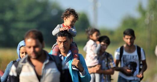 Туск склікае экстраны саміт ЕС па мігрантах