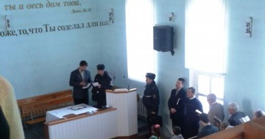 Напярэдадні свята Божага Нараджэння адбыўся рэйд у пратэстанцкай царкве: канфіскаваныя Бібліі