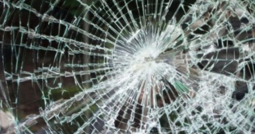 У Марыупалі абстралялі маршрутку, параненыя тры чалавекі — СМІ