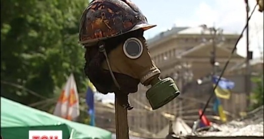 Ноччу на Майдане прагучалі два магутныя выбухі, ёсць паранены