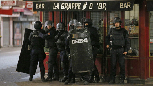 151118060315_paris_police_624x351_ap_nocredit.jpg 151118060315_paris_police_624x351_ap_nocredit.jpg