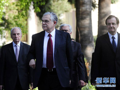 688f3fe72241429902623b790f15a774.jpg 688f3fe72241429902623b790f15a774.jpg