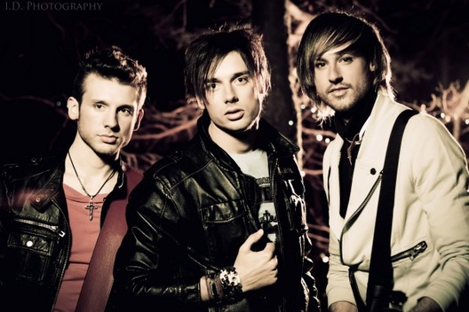 74021137_x_e12eade6.jpg 74021137_x_e12eade6.jpg