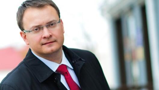 ales_bio_round.jpg ales_bio_round.jpg