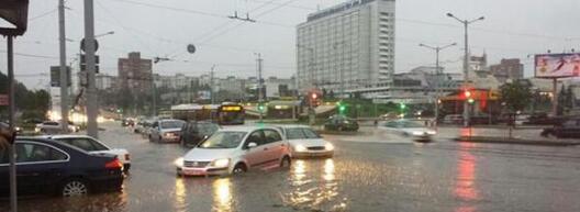 dozhdzh_0206_z.jpg dozhdzh_0206_z.jpg