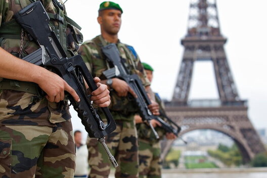 france1.jpg france1.jpg
